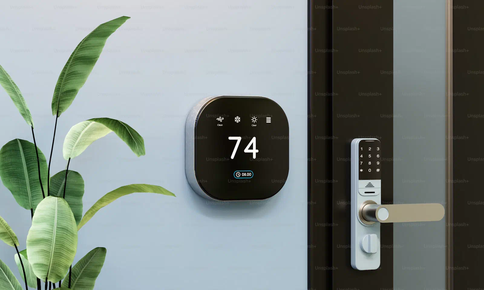 Smart Home Thermostat Display zeigt Energieverbrauch und Heizungssteuerung, Energieberatung WENGET Deutschschweiz